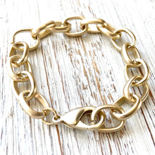 Load image into Gallery viewer, Matte gold chunky bracelet boutique salon trendy fashion spa