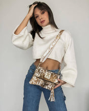 Load image into Gallery viewer, Florencia Waist Clutch Pochette