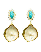 Load image into Gallery viewer, The Pink Reef Jewel Oyster in Turquoise
