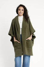 Load image into Gallery viewer, Hooded Oversized Kimono

