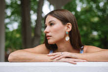 Load image into Gallery viewer, The Pink Reef Jewel Oyster in Turquoise
