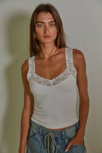 Load image into Gallery viewer, S1217N | Knit Seamless Ribbed Tank Top with Lace Trim
