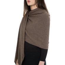 Load image into Gallery viewer, Benny - Classic cashmere blend wrap
