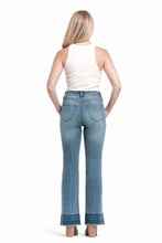Load image into Gallery viewer, 32&quot; Slim Boot Jean w/ Release Hem
