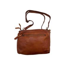 Load image into Gallery viewer, WASHED LEATHER CROSSBODY BAG BERENICE
