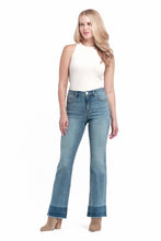 Load image into Gallery viewer, 32&quot; Slim Boot Jean w/ Release Hem
