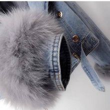 Load image into Gallery viewer, JK1022Y Women's Detachable Faux Fur Lining Denim Jacket
